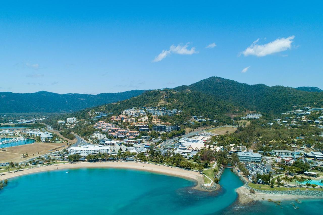 Airlie Sun & Sand Accommodation Studio #1 Эйрли-Бич Экстерьер фото